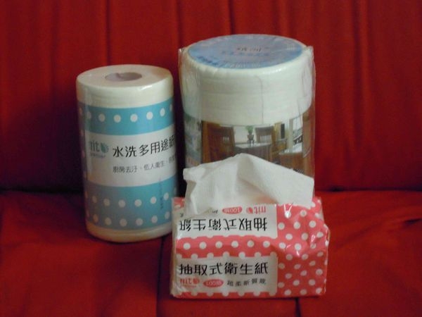 大創MIT系列日用品來啦!!2015年新品^^鴨子買到一直買下去的好物啦!!水洗多用途紙巾超好用~