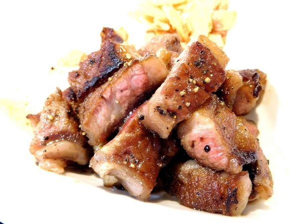 【台北三重】鴻悅鐵板燒^^平價鐵板燒的經典!!肉品用料超實在+師傅手藝棒!!超值得一吃的三重鐵板燒在鴻悅!!