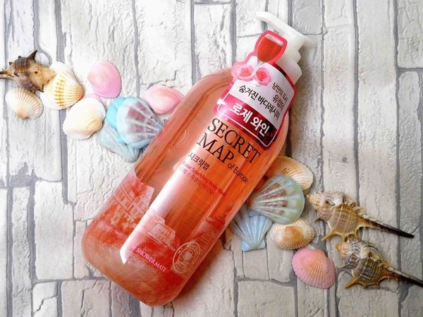 SHOWERMATE 微風如沐 玫瑰香檳沐浴乳^^好喜歡的花果香調沐浴精!!洗澡時超香超嗨~每天帶著香氛入夢喔!!