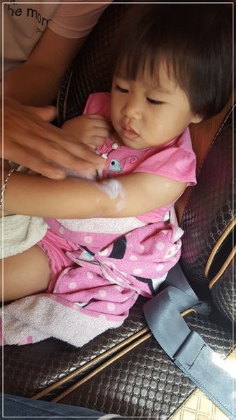(實測)TONYMOLY MY SUNNY防曬乳~夏日炎炎玩水趣,玩水也要漂亮一夏~