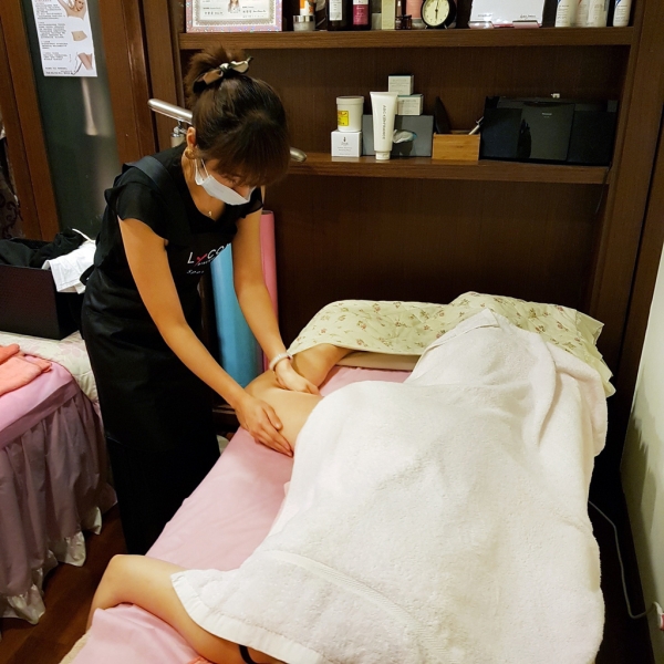 【台南身体spa】朵菈形象美学馆/超有感g5曲线雕塑/女生必试暖宫按摩