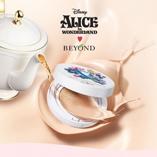 BEYOND x Alice in Wonderland 愛麗絲氣墊粉餅