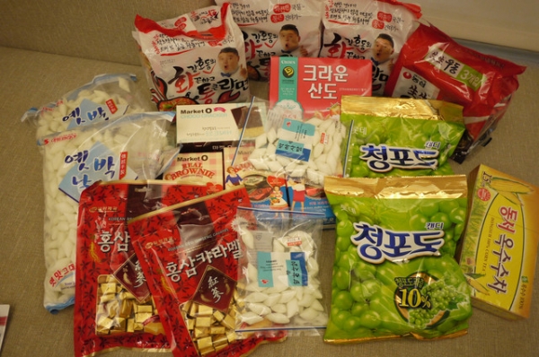 首爾 2012-2013戰利品 美妝 零食 雜物