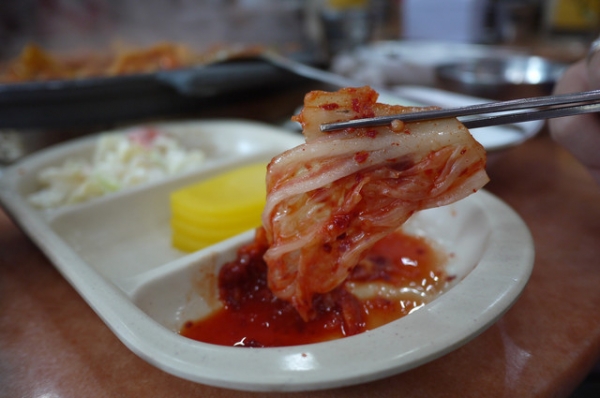 首爾 2012新村춘천집 닭갈비 막국수春川家辣炒雞排