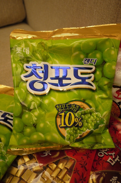 首爾 2012-2013戰利品 美妝 零食 雜物