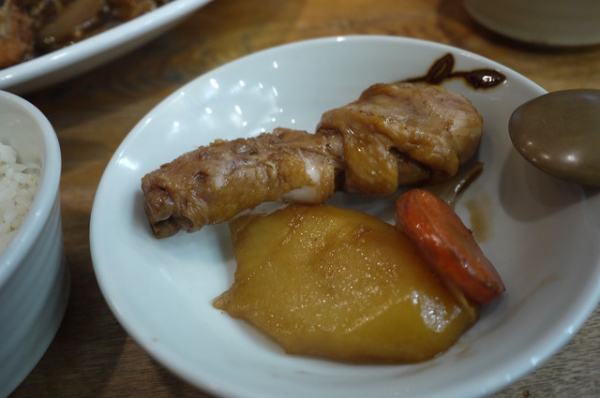 2013首爾 鳳雛燉雞明洞店(봉추찜닭)