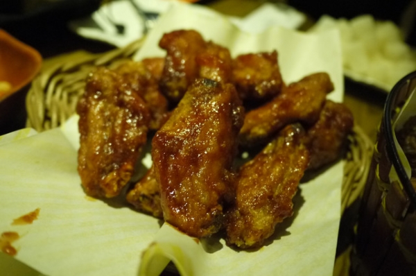 首爾 2012-2013人間最美味KyoChon橋村炸雞弘大店