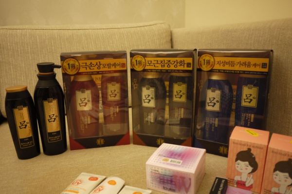 首爾 2012-2013戰利品 美妝 零食 雜物