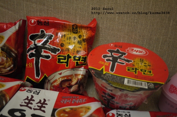 首爾 零食 x 衛生棉