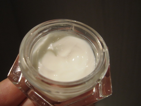 GUERLAIN嬌蘭 皇家蜂王乳拉提眼霜