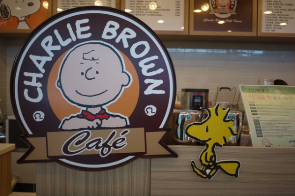 仁川機場 查理布朗咖啡CHARLIE BROWN CAFE