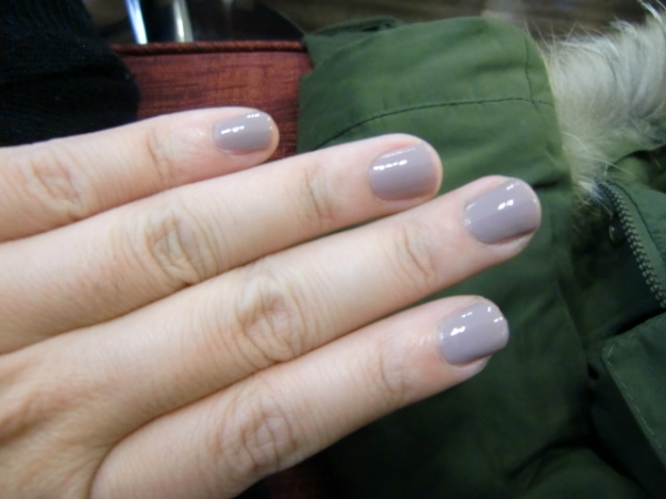 指甲要亮要霧2瓶搞定 O.P.I TOP COAT & essie - Matte About You