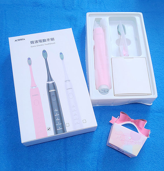秉慈AODMA 成人電動牙刷