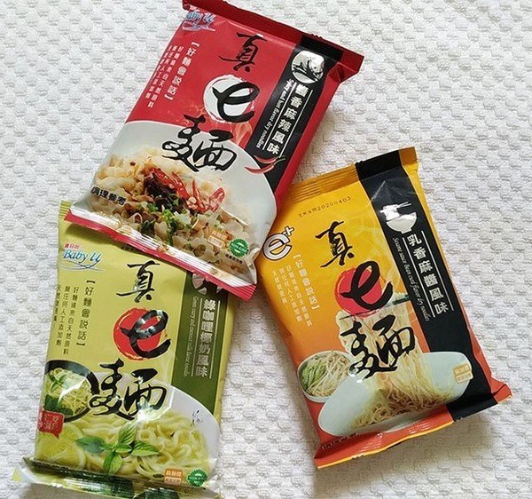寶貝妮真e麵風味拌麵 - 綠咖哩椰奶、乳香麻醬、醬香麻辣