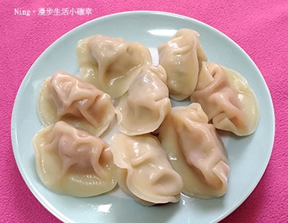 四海遊龍餃逐天下手工水餃 |韓式辣味豬肉水餃、香菇瓜仔雞水餃 - 宅配網購粒粒飽滿大水餃,多種口味的網購水餃自由配