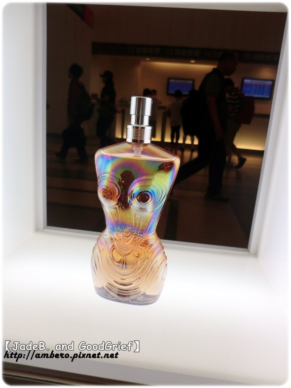 【展 】世俗的魅力 | Jean Paul Gaultier高提耶CLASSIQUE 20周年女香紀念展與我的JPG。