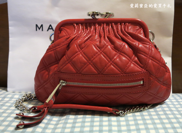 {敗家} 新愛包Marc Jacobs Little Stam ~ 大包控的隨身小包