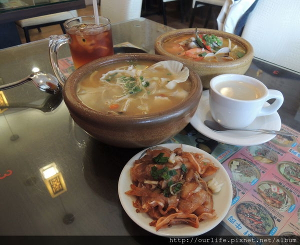 台中北屯.份量十足又順口的泰式酸辣海鮮麵@甘泉魚麵昌平店