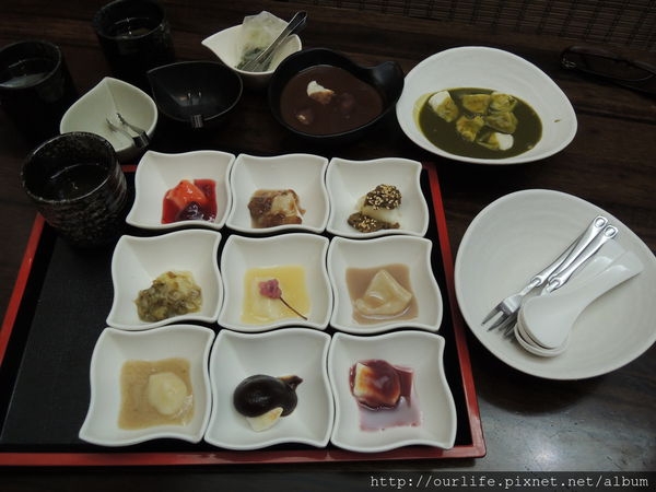 台北永康.來自東京的烤麻糬拼盤@甘味處 もち(麻糬)餅屋