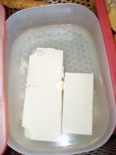 阿六魯味-一中超人氣魯味