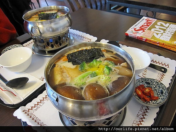 彰化.有前途又好吃但很貴的鍋燒讚岐烏龍麵@河洛茶館(+wifi)