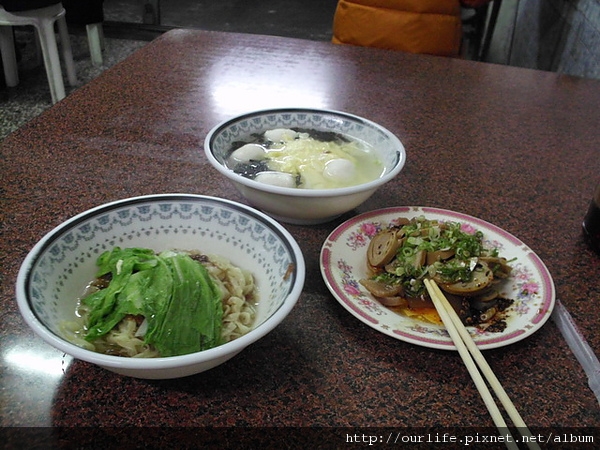 台中.正宗南投意麵@篤行路意麵攤