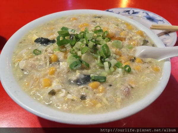 中華夜市.料多味美吃很撐的廣東粥@中鼎廣東粥
