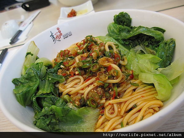 台中.成都辣味燃麵@天天見麵