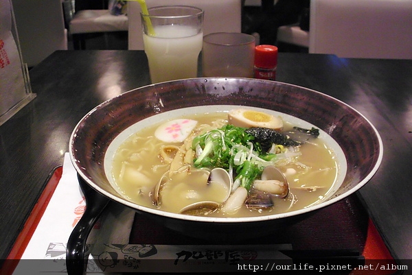 台中.料多實在蛤蜊蟹肉拉麵@勤美誠品加部屋