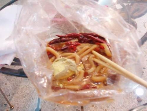 阿六魯味-一中超人氣魯味