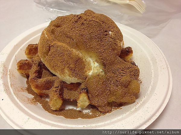 新北永和.不賣我就砸店的好吃鬆餅@Chef's Waffle