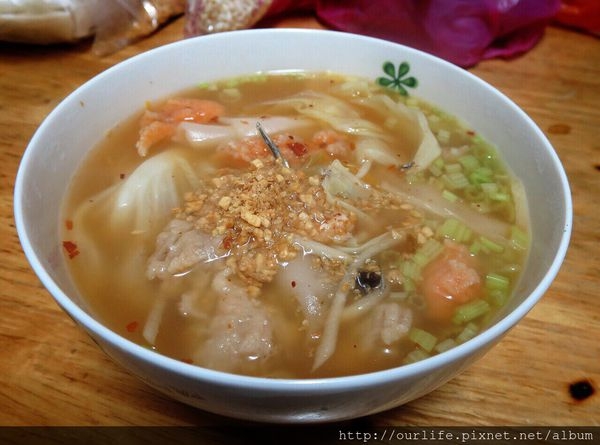 基隆廟口.湯甜肉鮮趖Q滑@吳記鼎邊趖