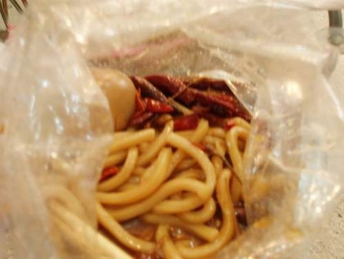 阿六魯味-一中超人氣魯味
