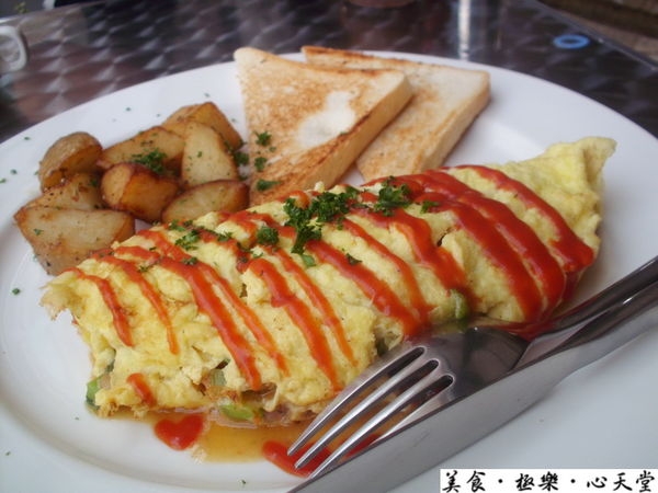 台中.吃到賺到的Omelette(美式蛋捲)@天堂早午餐(+wifi)