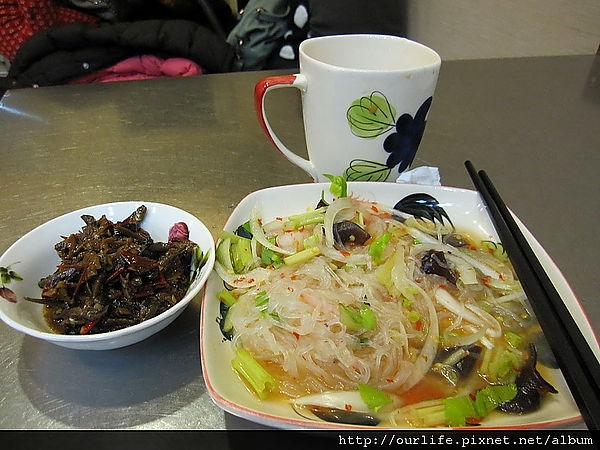 台中.香辣涮嘴的辣小魚乾@泰粉味泰式小吃專賣店