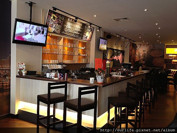 台中.捨不得起身的慵懶舒適早午餐@Burger Joint 7分so朝富店(+wifi)