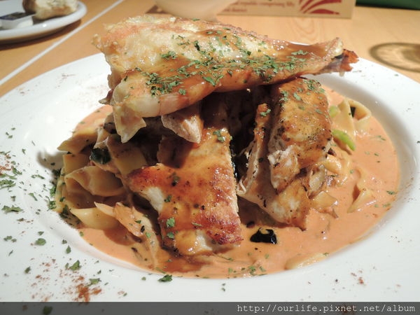 台北.馬修連恩也愛吃的美式餐廳@Focus Kitchen(+wifi)