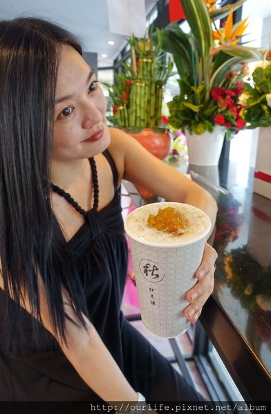 台中水湳.清暑解渴又新鮮的鳳梨青茶/水果茶@秋禾源人文茶飲