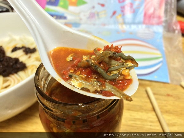台中.香辣順口又便宜的辣椒小魚乾拌麵@顏媽媽小魚乾辣椒