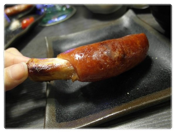 (新北市板橋美食-江子翠捷運站) 9% 酒趴旋轉串燒bar~消費打卡享10元銅板價照燒醬特製飯