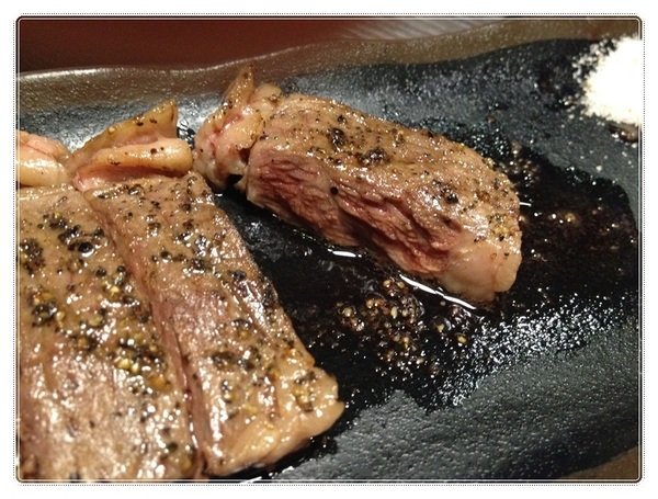 (新北市板橋美食-江子翠捷運站) 9% 酒趴旋轉串燒bar~消費打卡享10元銅板價照燒醬特製飯
