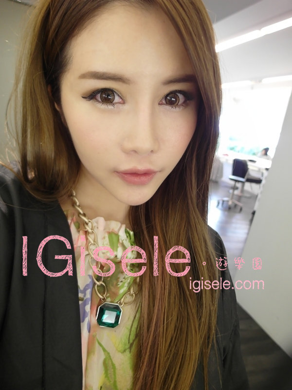 [<em>头发</em>] 剪<em>一次</em>称<em>半年</em>&最常问我<em>染</em>甚么颜色<em>头发</em>