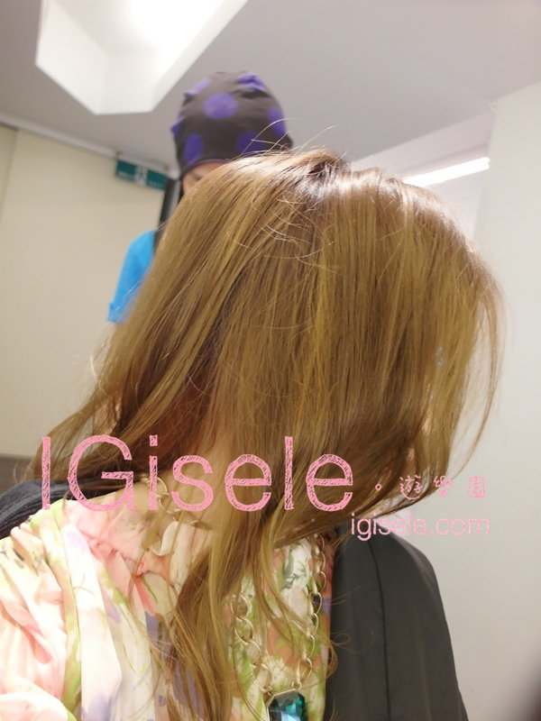 [<em>头发</em>] 剪<em>一次</em>称<em>半年</em>&最常问我<em>染</em>甚么颜色<em>头发</em>