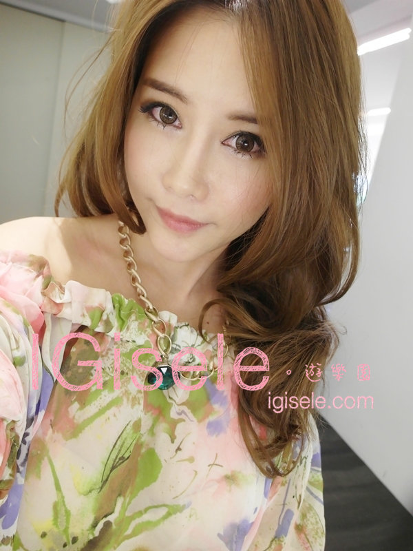 [<em>头发</em>] 剪<em>一次</em>称<em>半年</em>&最常问我<em>染</em>甚么颜色<em>头发</em>