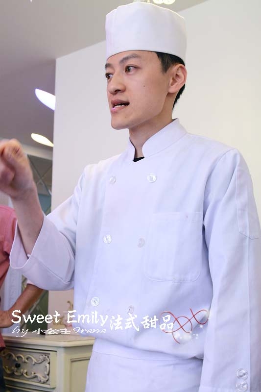 【台中Sweet Emily法式甜品】精美的甜點.繽紛杯子蛋糕