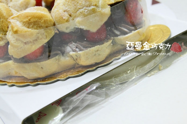 【團購】草莓與巧克力的浪漫相遇.亞曼金巧克力