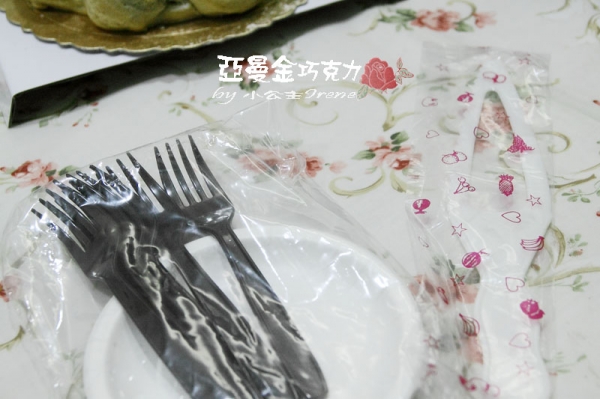 【團購】草莓與巧克力的浪漫相遇.亞曼金巧克力