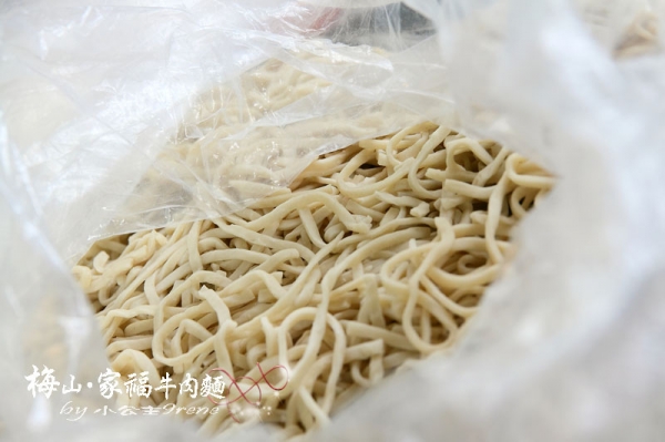 【嘉義梅山】飄香四十餘年.家福牛肉麵