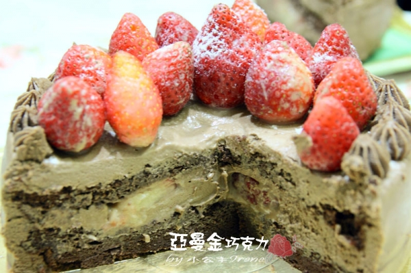 【團購】草莓與巧克力的浪漫相遇.亞曼金巧克力