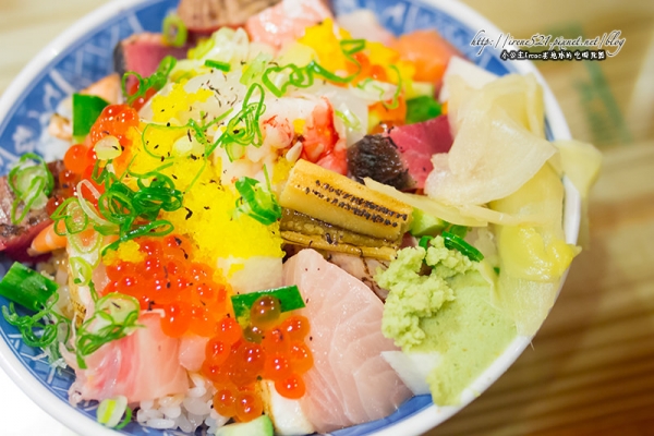 【中和】用一碗海鮮丼,嚐遍海底美味.二男小家料理